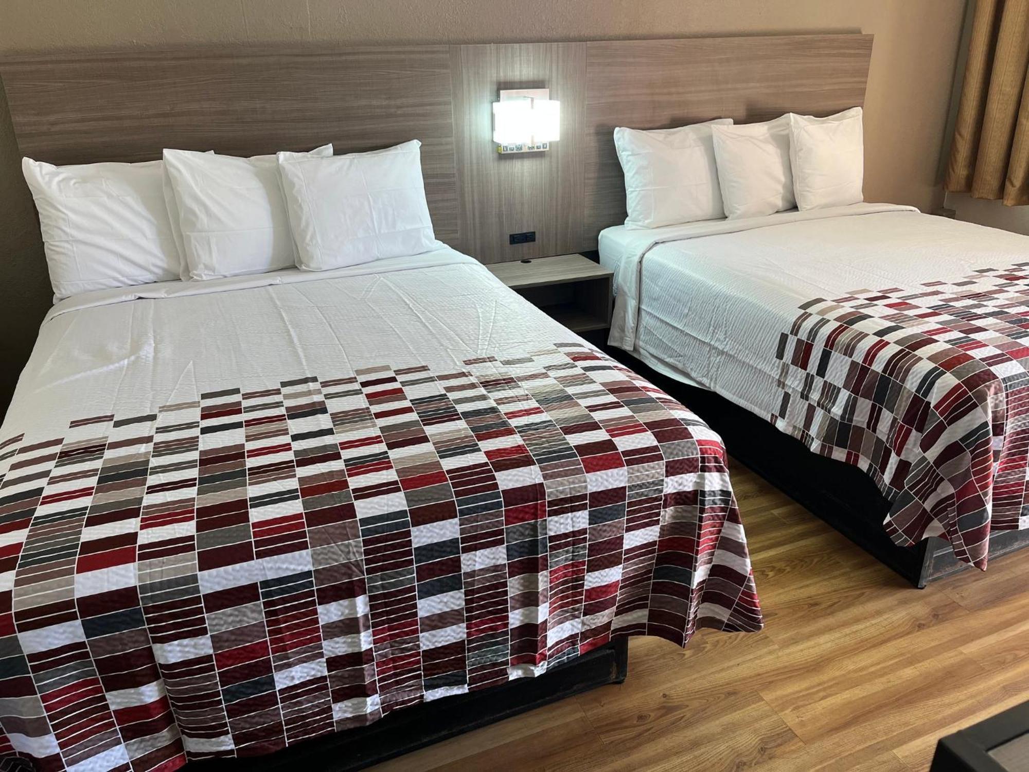 Red Roof Inn Memphis - Graceland Airport Eksteriør bilde